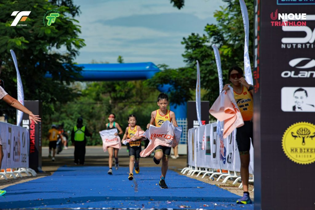 Trikids bản lĩnh trong cuộc đua